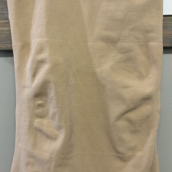 Assets by SPANX Tan One-Piece Shape Wear- Large - Picture 5 of 10
